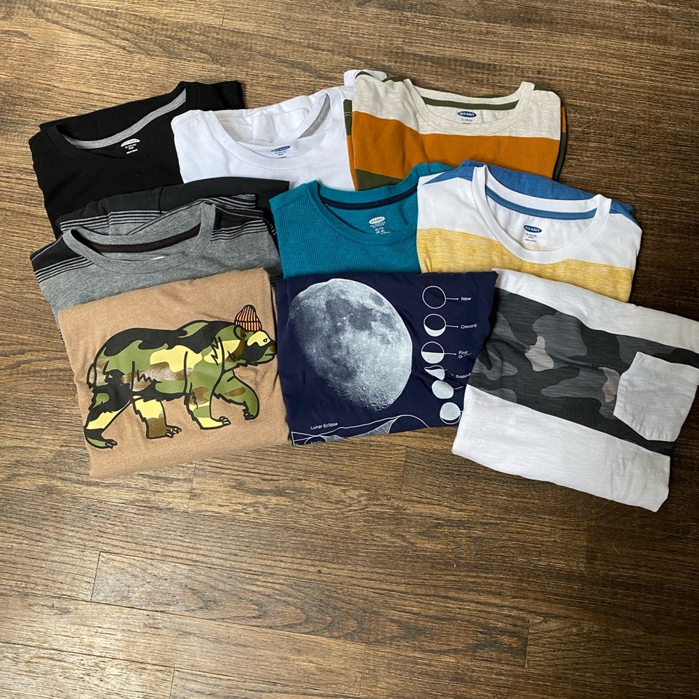 Lot of 9 Old Navy long sleeve t-shirt boys size 14/16